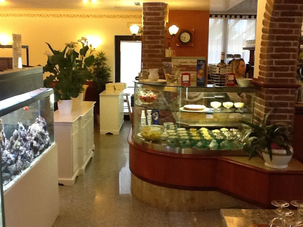 Hotel Belfiore Salzano Exterior photo